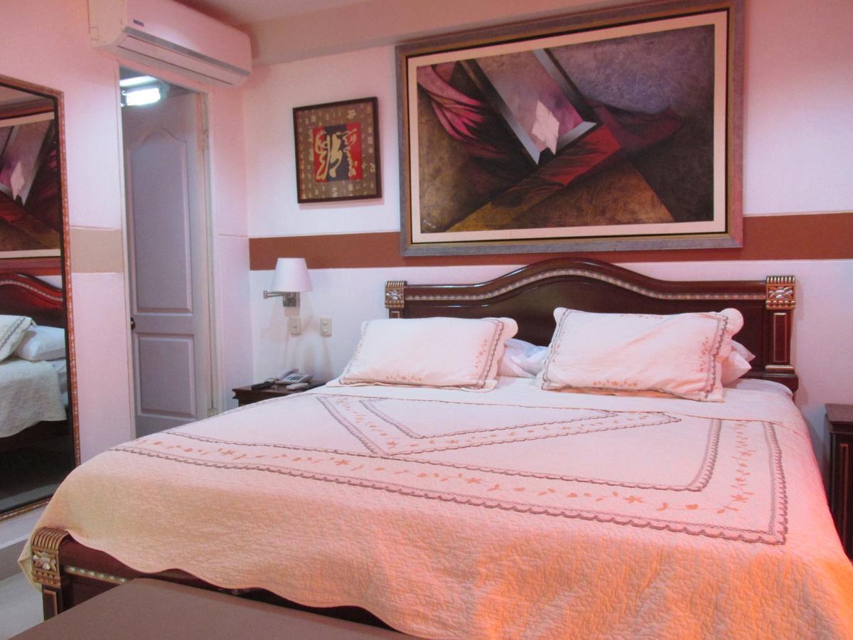 Rizzo Plaza Hotel Tumbes Exterior photo